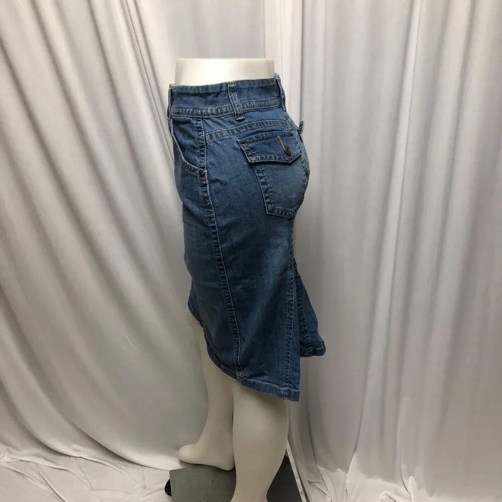 Gloria Vanderbilt Jean Skirt Womens Size 8 Blue Denim Pockets Knee Length Casual